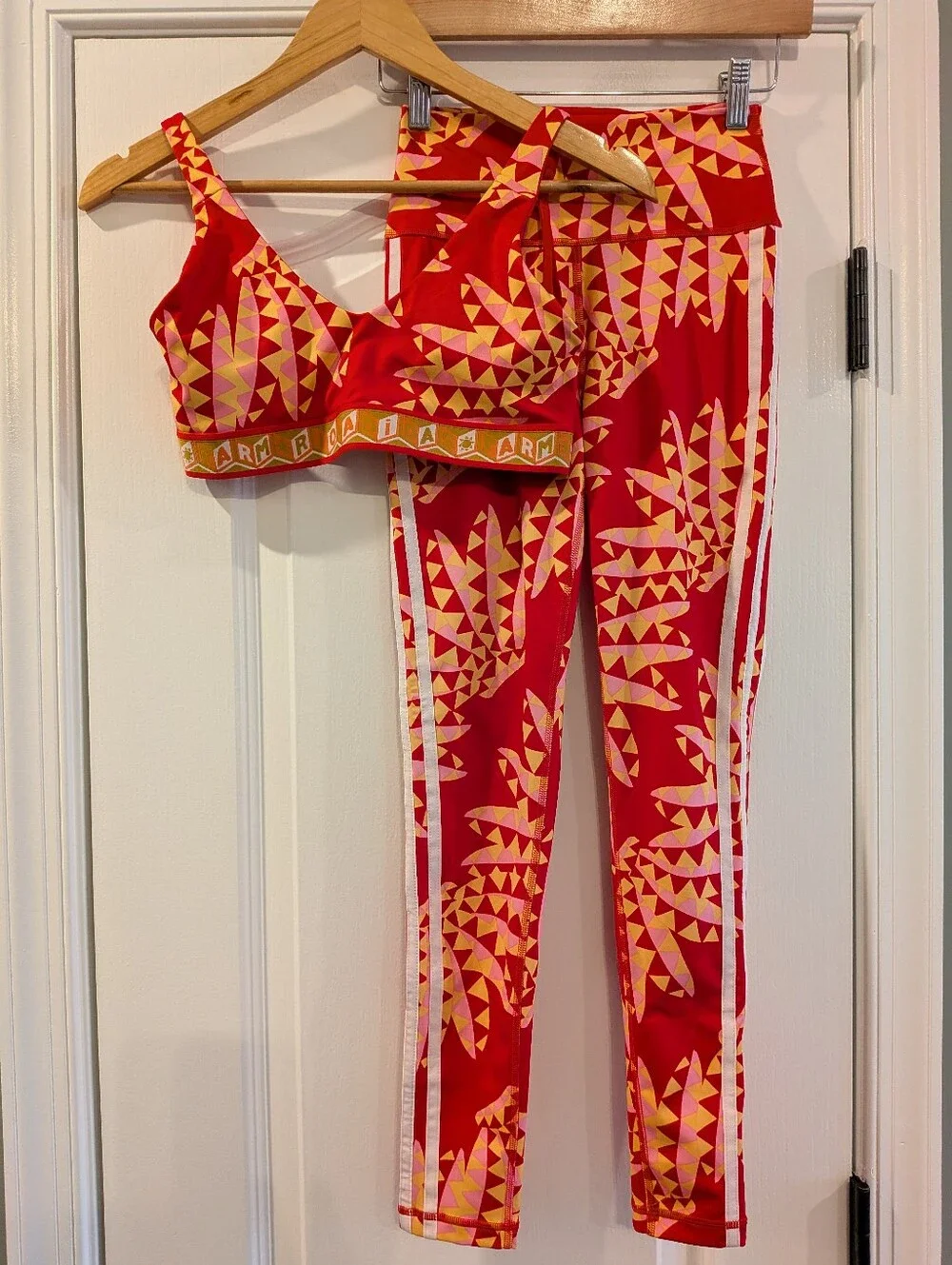 FARM Rio x Adidas Sports Bra & Leggings Activewear Set Red Tropical Size S & XS